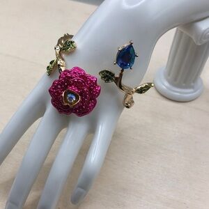 Betsey Johnson Rose Hinged Bangle Bracelet Dazzling Bejeweled Statement